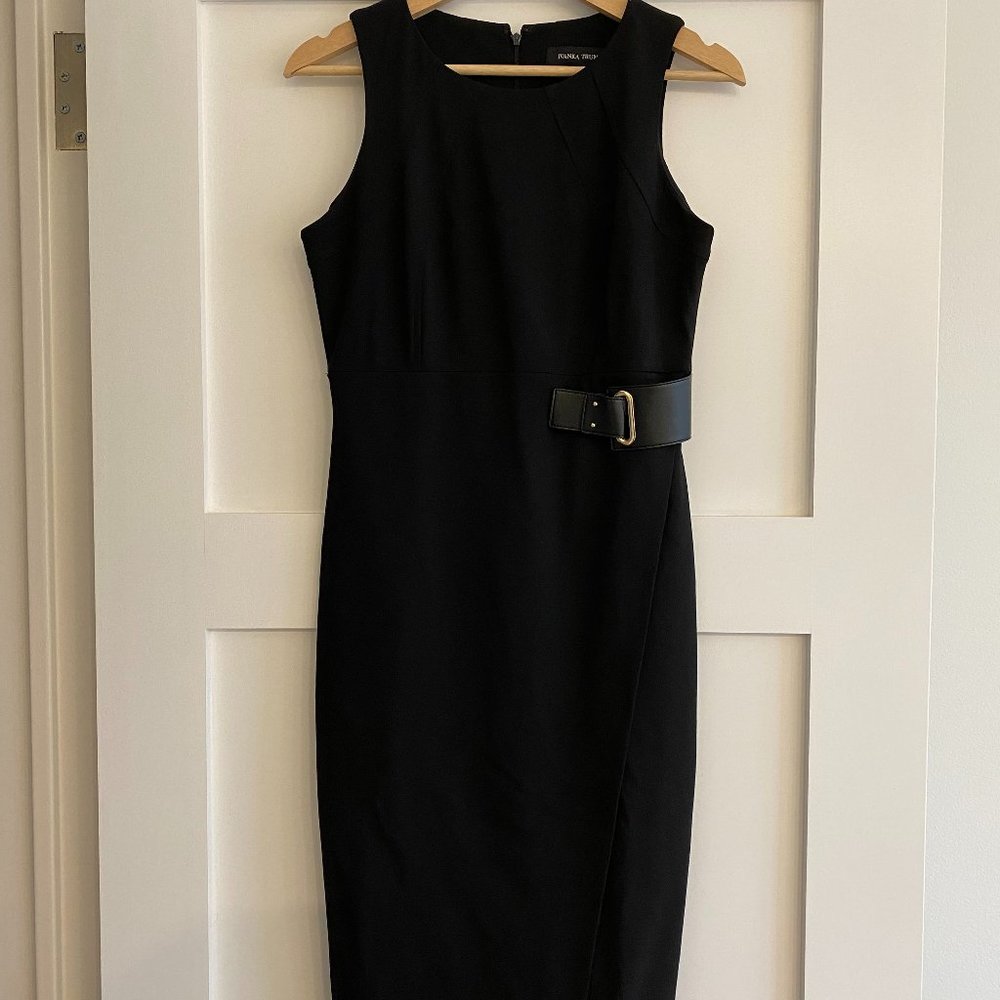 Ivanka Trump - Black dress with buckle on side